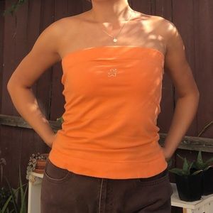 Tube top with flower charm